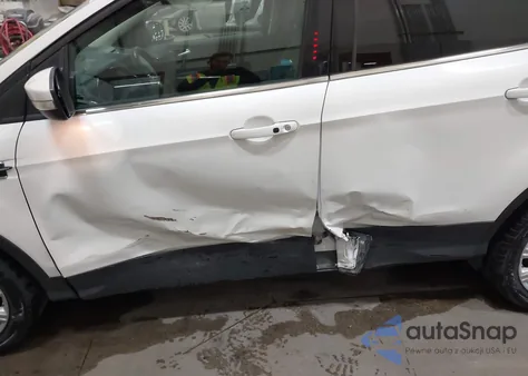 2017 Ford Escape Titanium из США, поврежденный, VIN 1FMCU9J96HUD41633